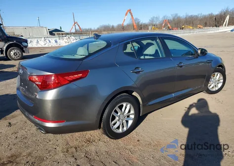 2013 Kia Optima Lx z USA, uszkodzony, nr VIN 5XXGM4A79DG181853